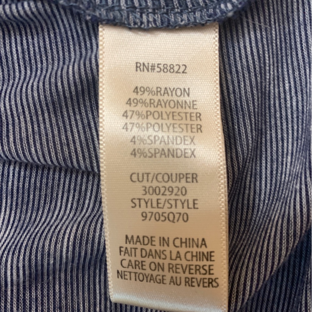 Max Studio handkerchief button front 3/4 roll-tab sleeve - Picture 7 of 8